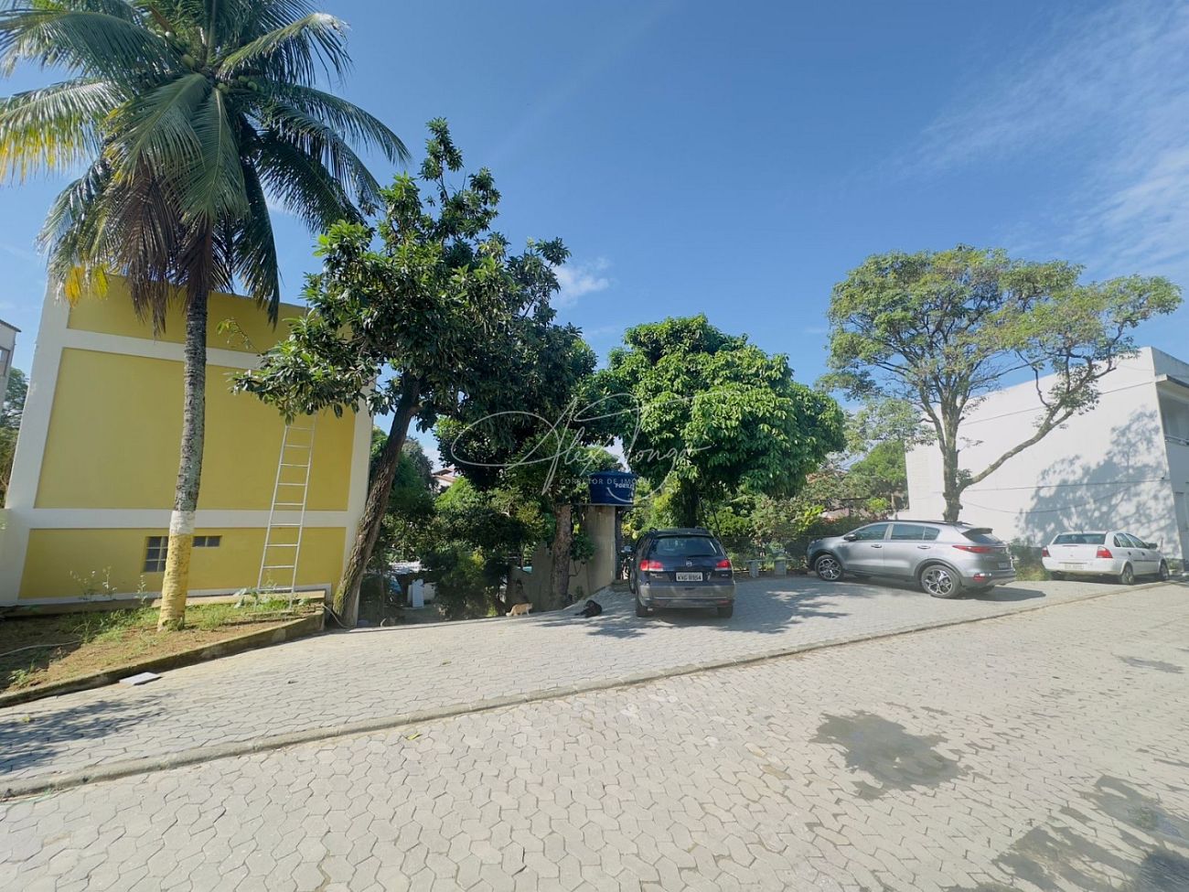 Fazenda à venda com 2 quartos, 110m² - Foto 1