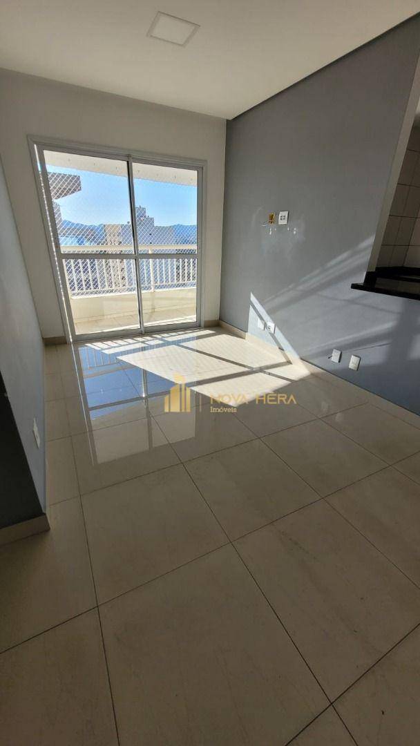 Apartamento à venda com 3 quartos, 75m² - Foto 37