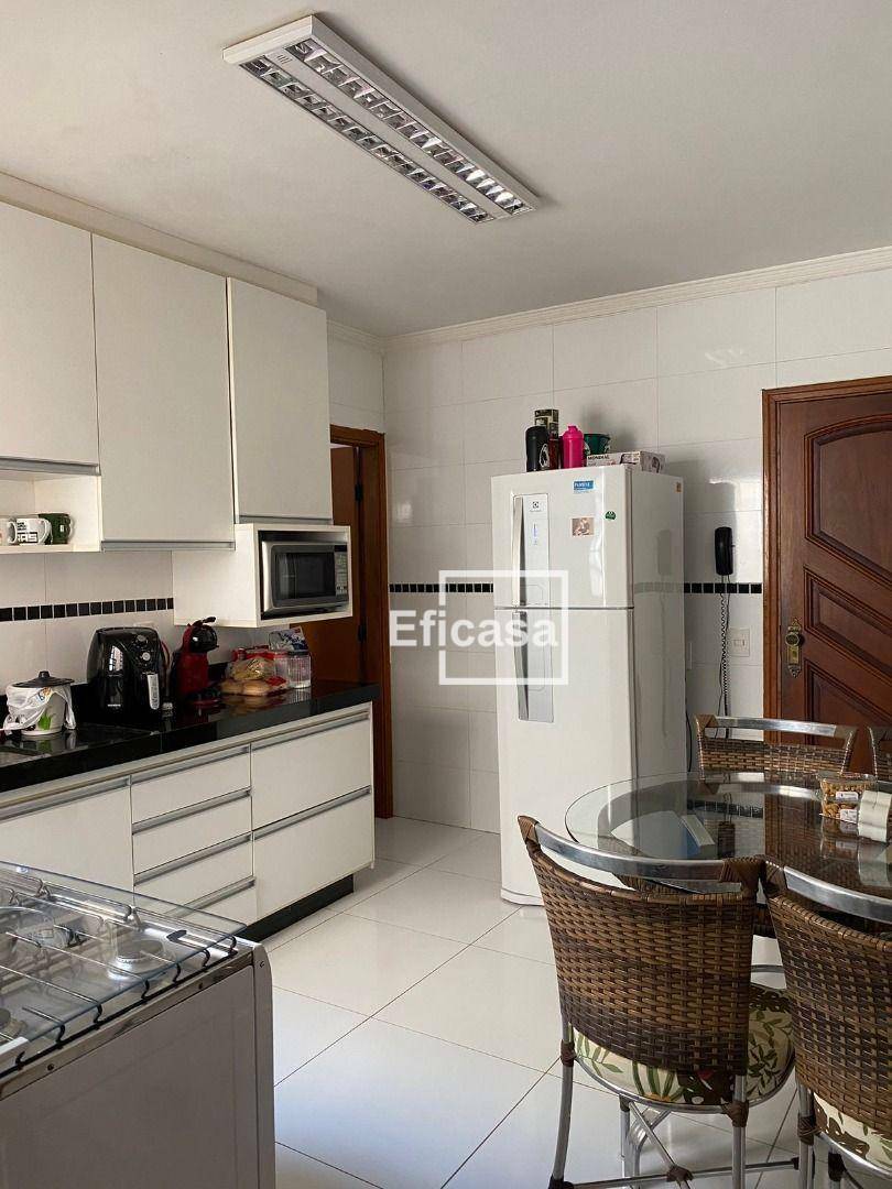 Apartamento à venda com 3 quartos, 86m² - Foto 1