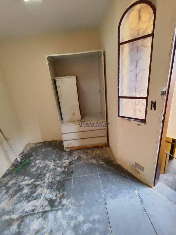 Casa à venda com 3 quartos, 220m² - Foto 2