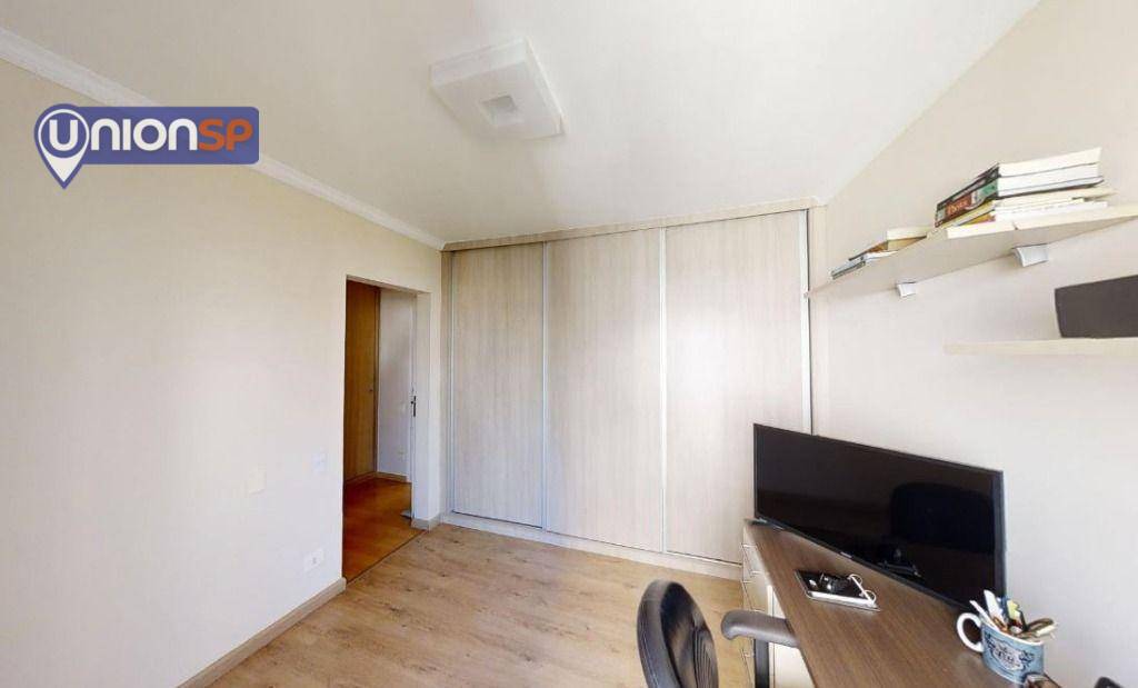 Apartamento à venda com 4 quartos, 211m² - Foto 8