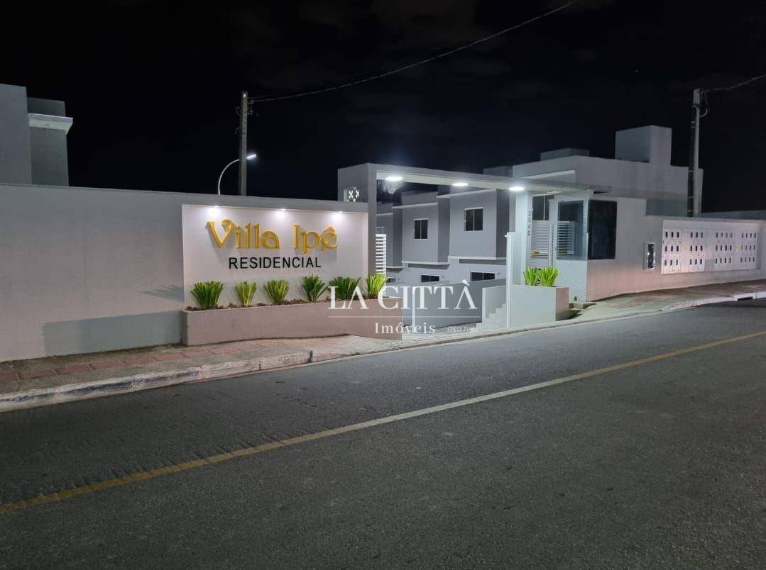 Sobrado à venda com 2 quartos, 50m² - Foto 1