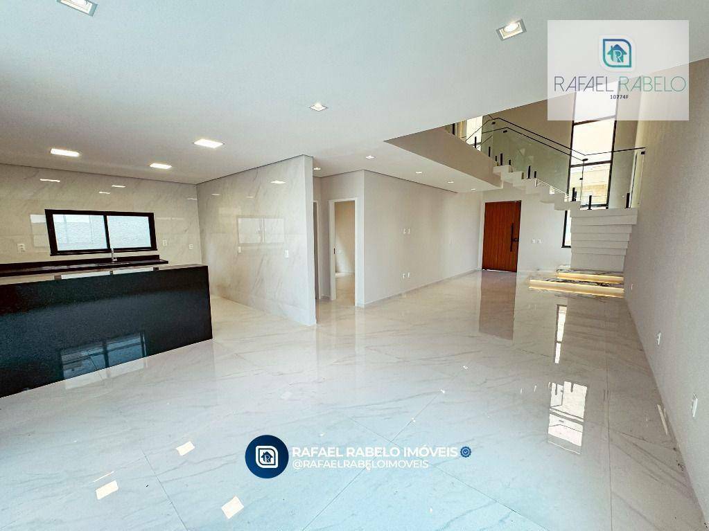 Casa de Condomínio à venda com 4 quartos, 261m² - Foto 5