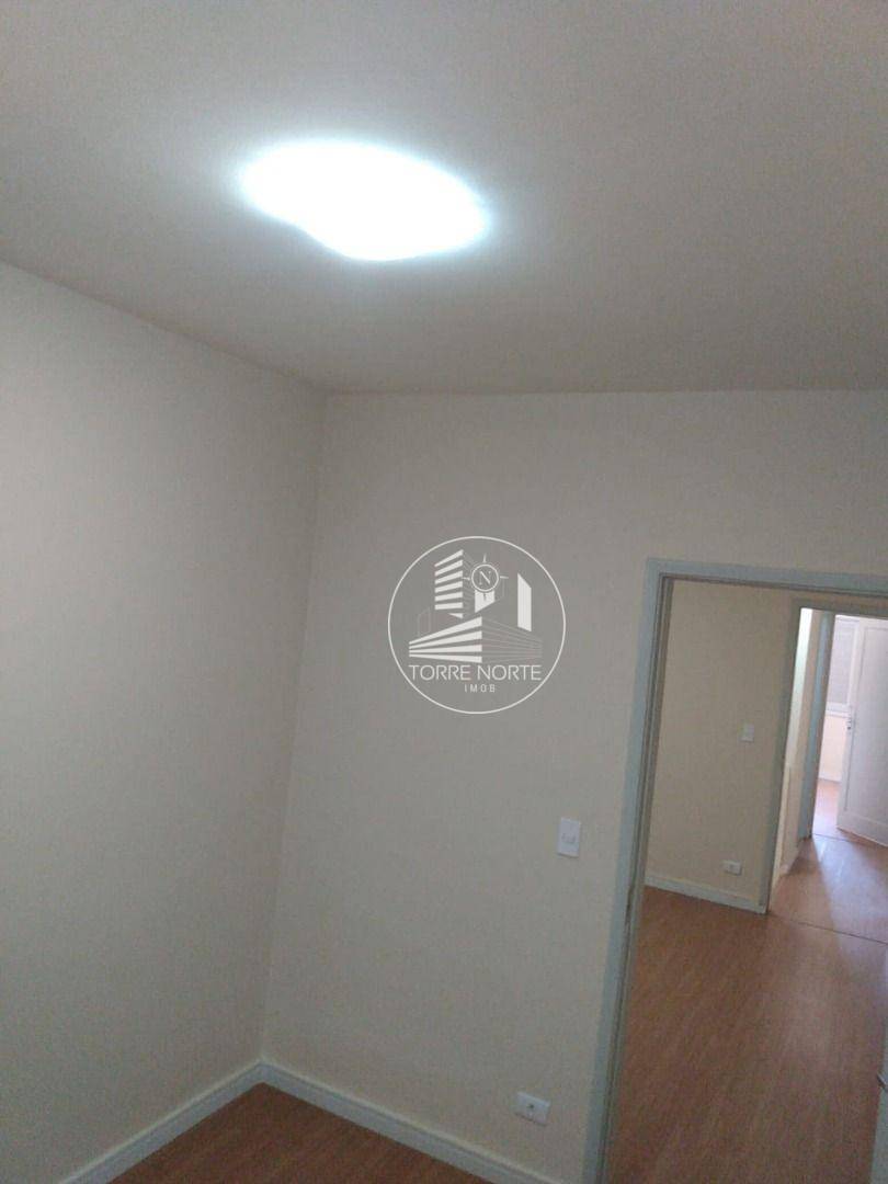 Sobrado à venda com 3 quartos, 110M2 - Foto 13