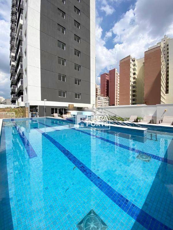 Apartamento à venda com 2 quartos, 57m² - Foto 1