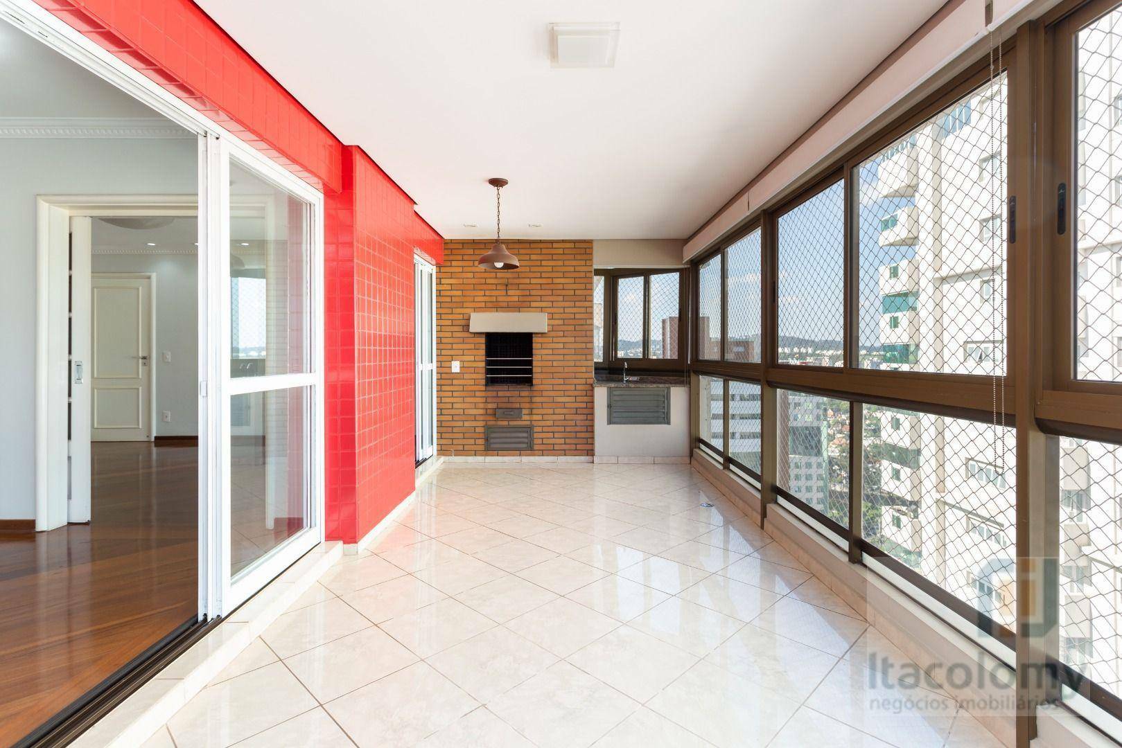 Apartamento para alugar com 3 quartos, 288m² - Foto 2