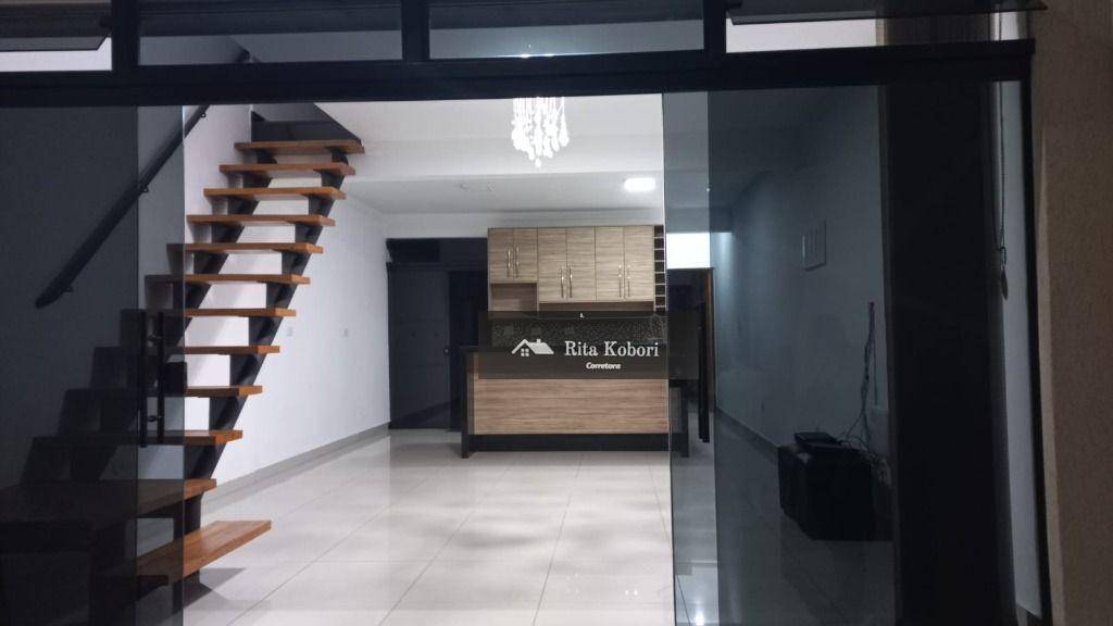 Sobrado à venda com 3 quartos, 220m² - Foto 3