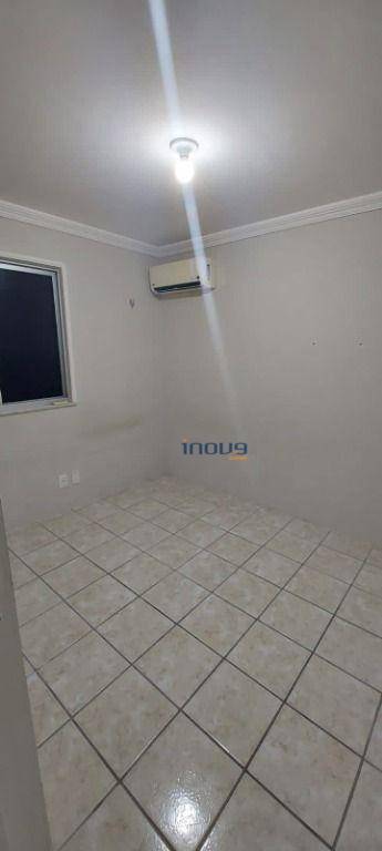 Apartamento à venda com 2 quartos, 42m² - Foto 12