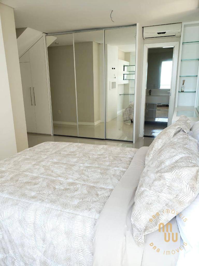 Apartamento à venda com 4 quartos, 250m² - Foto 19