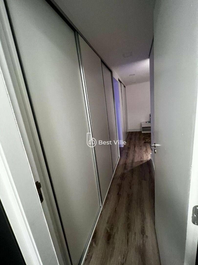 Apartamento à venda com 3 quartos, 187m² - Foto 17