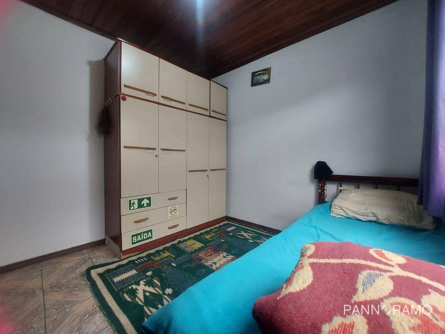 Casa à venda com 4 quartos, 200m² - Foto 15