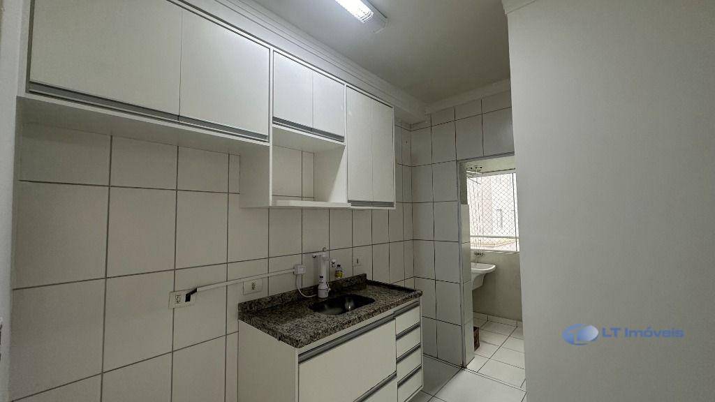 Apartamento à venda com 2 quartos, 66m² - Foto 12