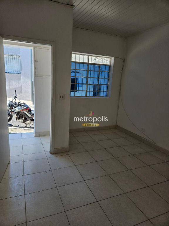 Casa à venda com 2 quartos, 60m² - Foto 1