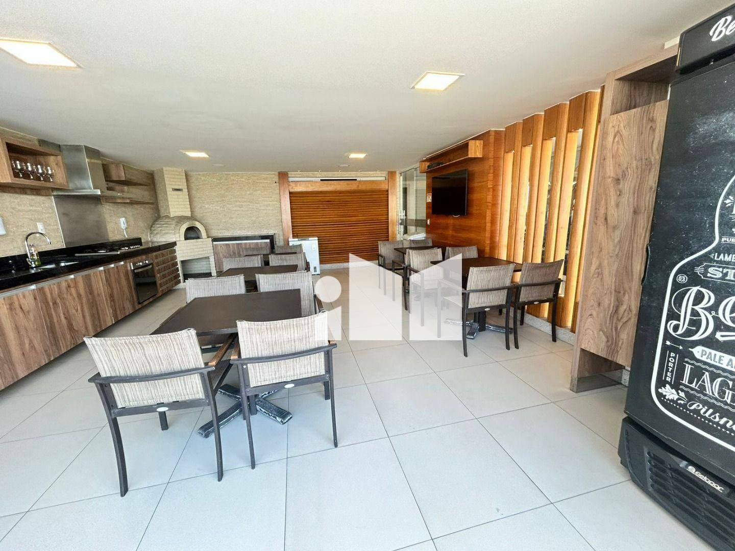 Apartamento à venda com 4 quartos, 180m² - Foto 30