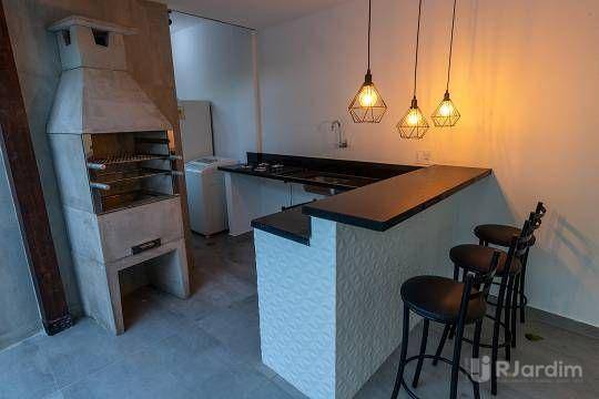 Cobertura para alugar com 3 quartos, 314m² - Foto 4