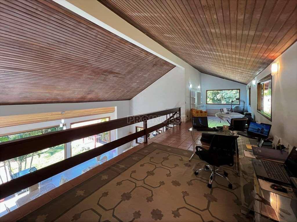 Casa de Condomínio à venda com 4 quartos, 350m² - Foto 17