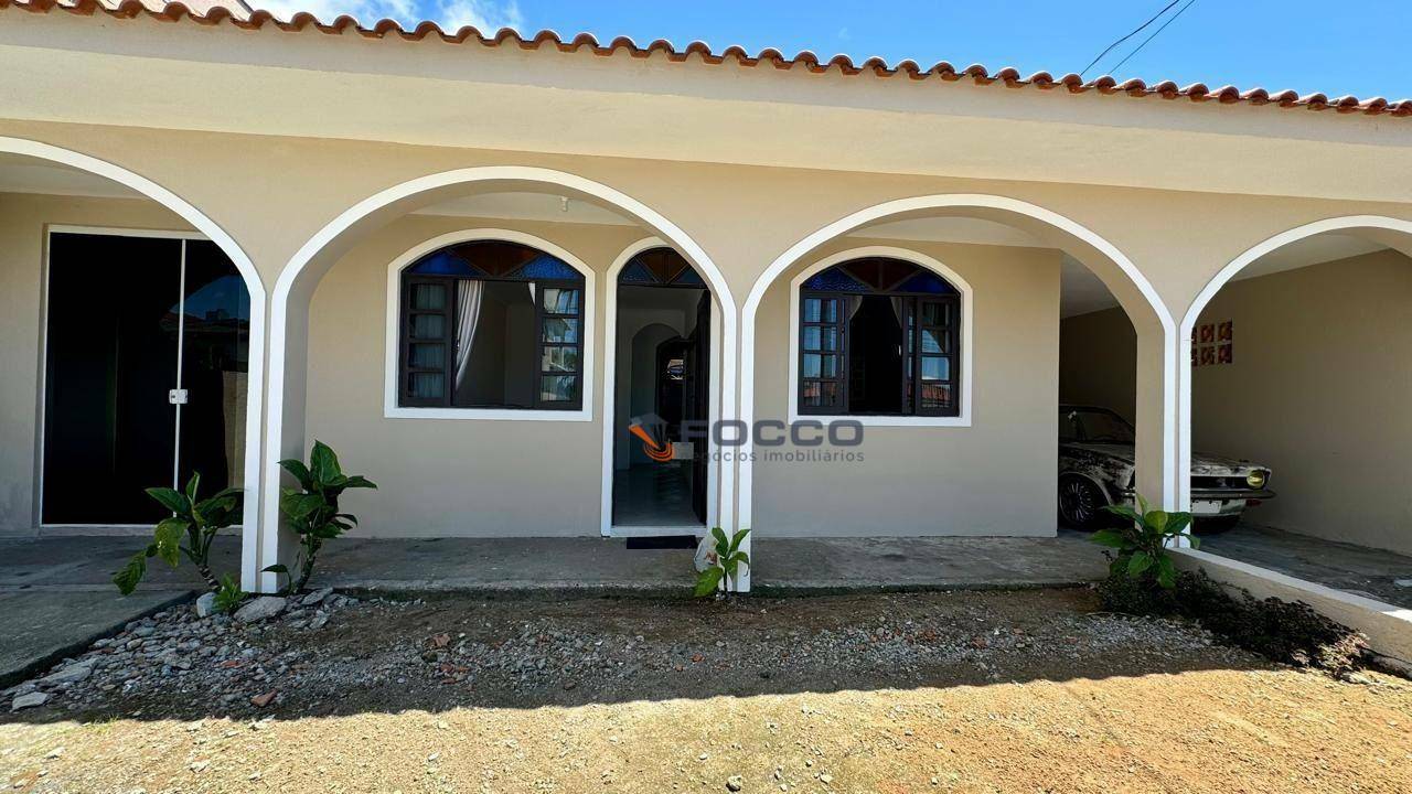 Casa à venda com 3 quartos, 170m² - Foto 3