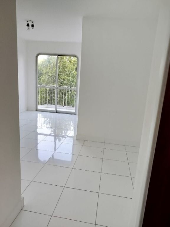 Apartamento para alugar com 2 quartos, 67m² - Foto 15