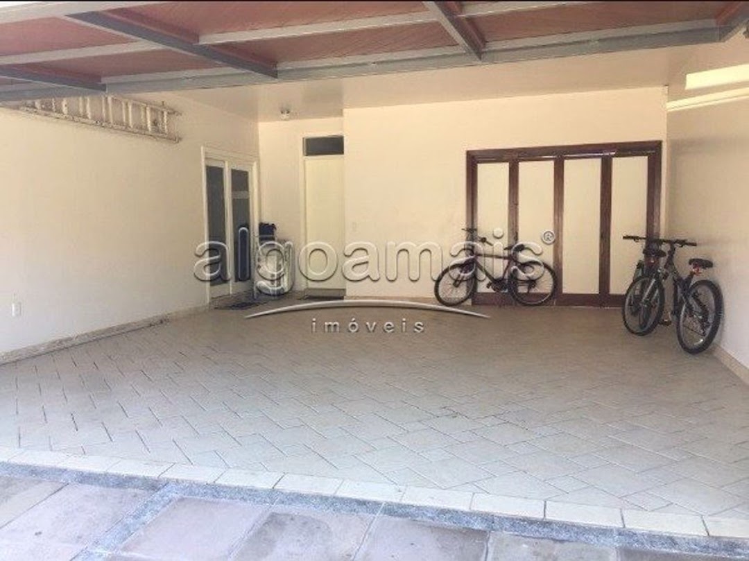 Casa à venda com 5 quartos, 309m² - Foto 17