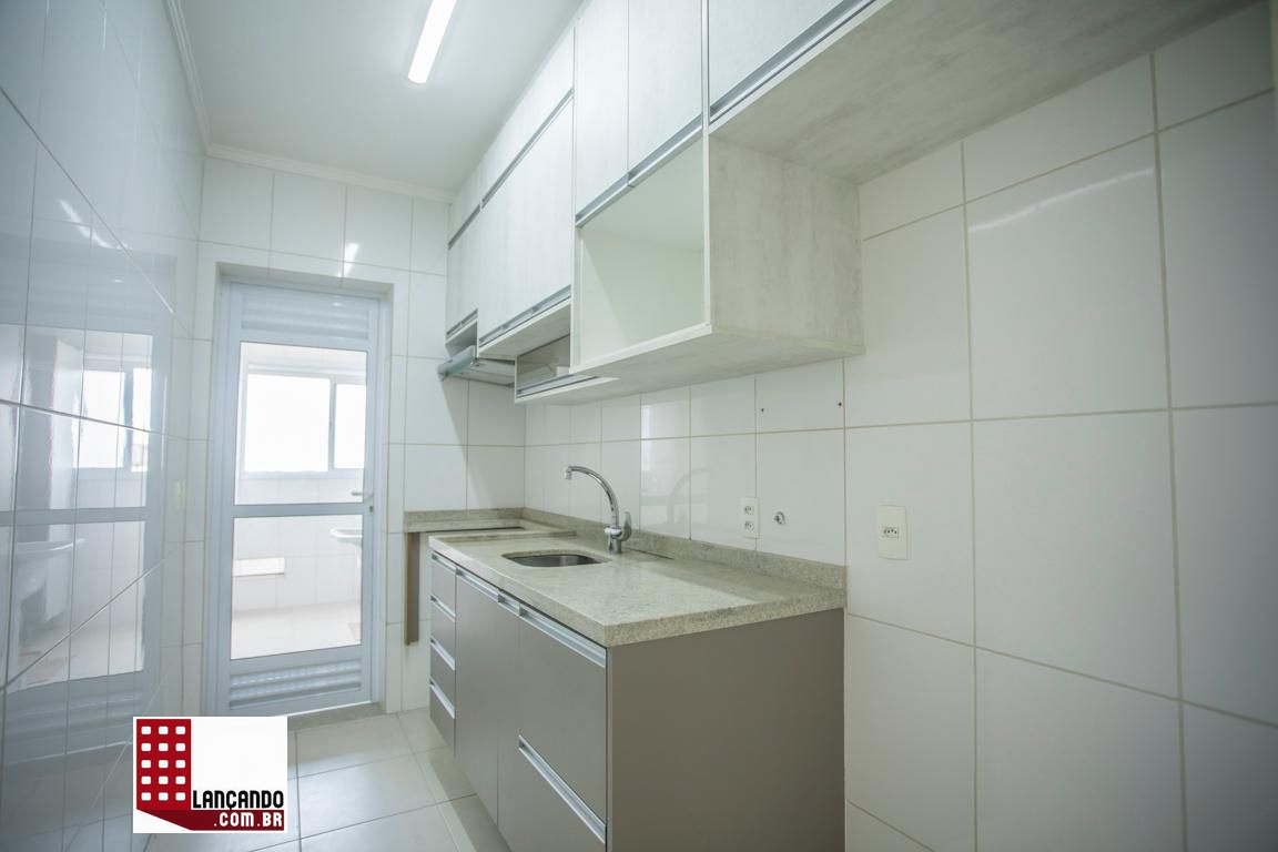 Apartamento à venda com 2 quartos, 72m² - Foto 14