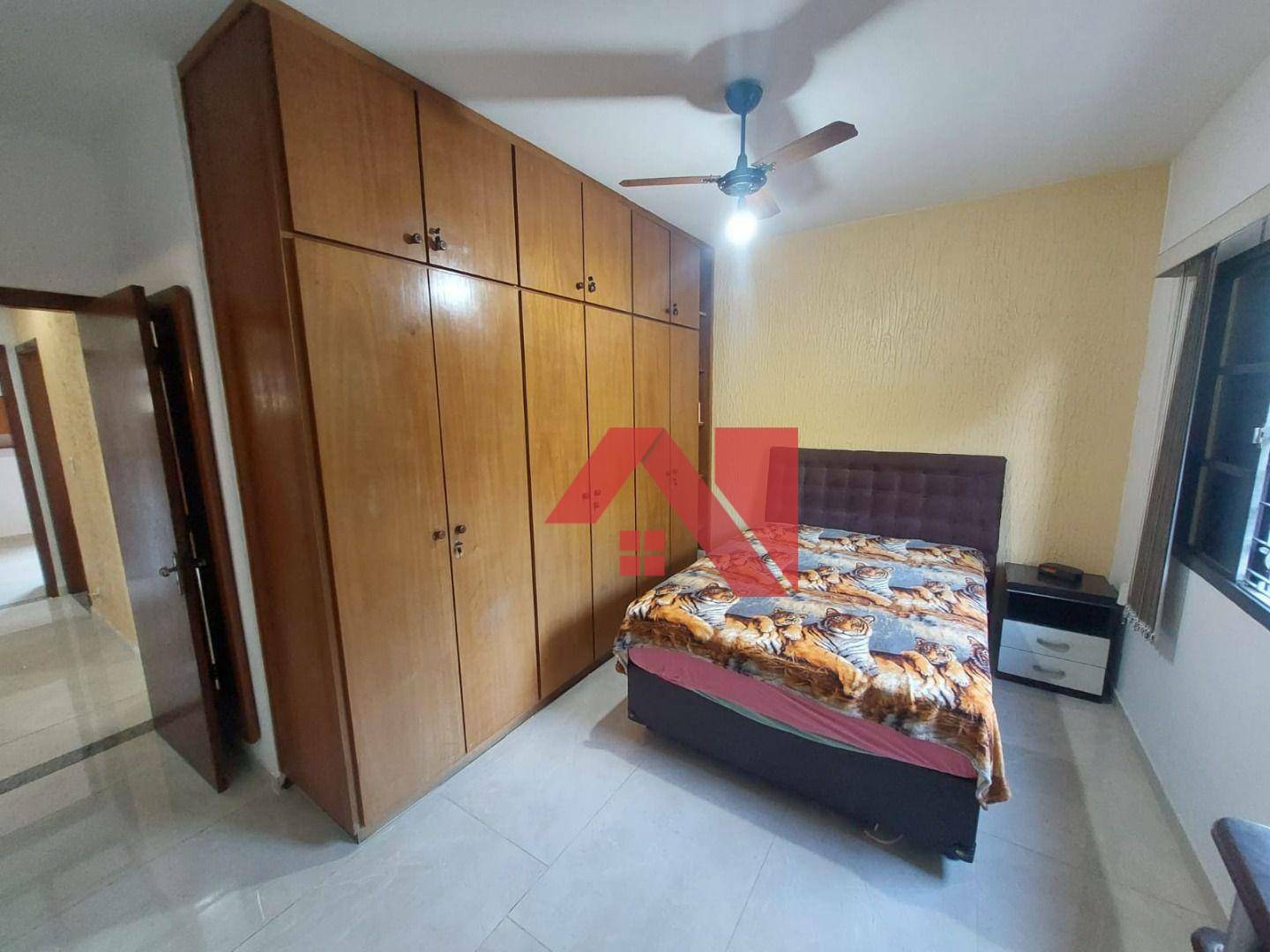 Casa à venda com 3 quartos, 178m² - Foto 5