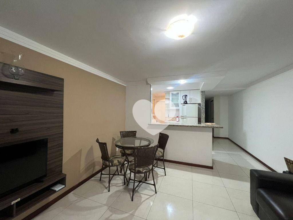 Apartamento para alugar com 2 quartos, 60m² - Foto 4