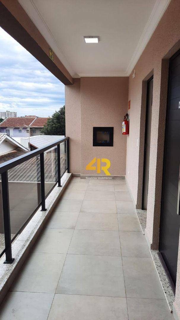 Apartamento à venda com 3 quartos, 117m² - Foto 3