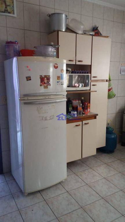 Sobrado à venda com 3 quartos, 240m² - Foto 10