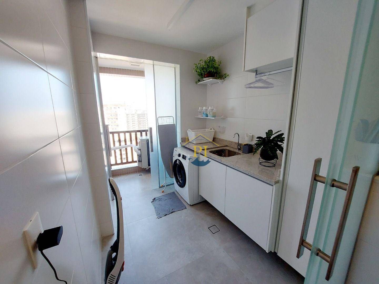 Apartamento à venda com 3 quartos, 143m² - Foto 20