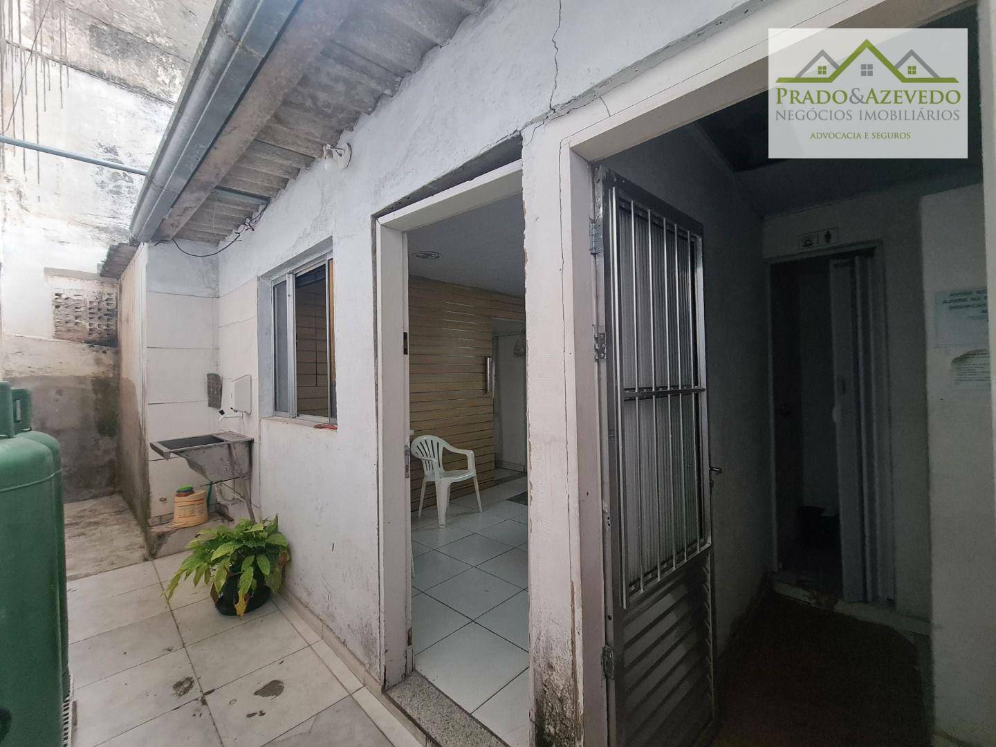 Casa à venda com 3 quartos, 246m² - Foto 24