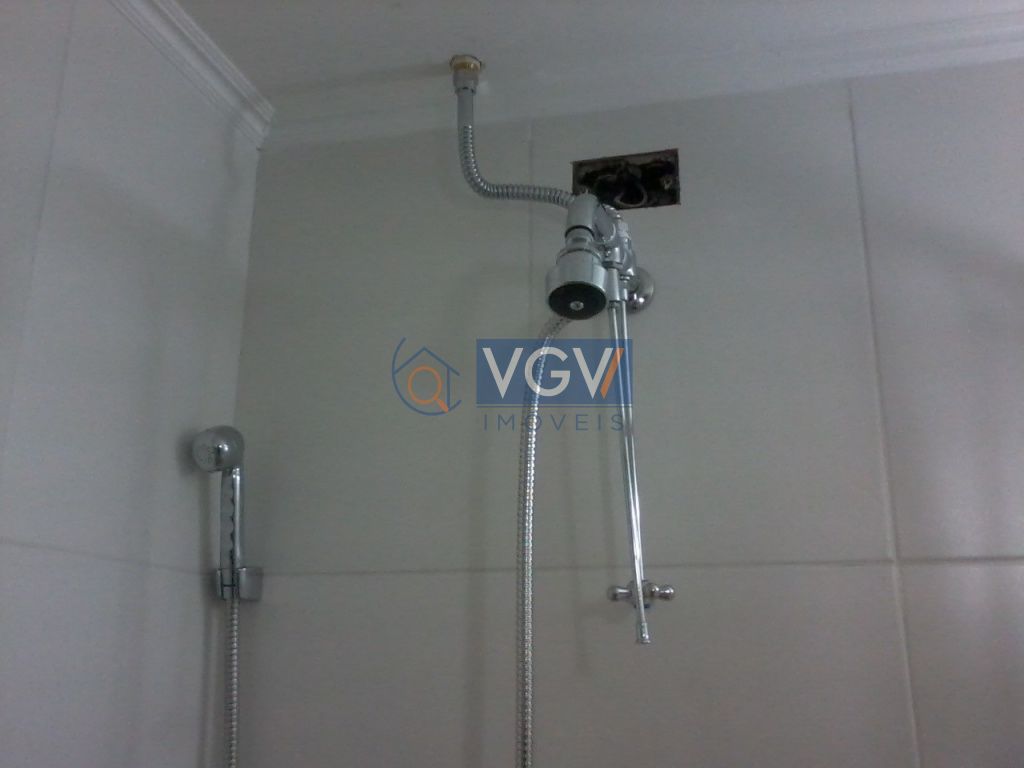 Apartamento à venda com 2 quartos, 65m² - Foto 14