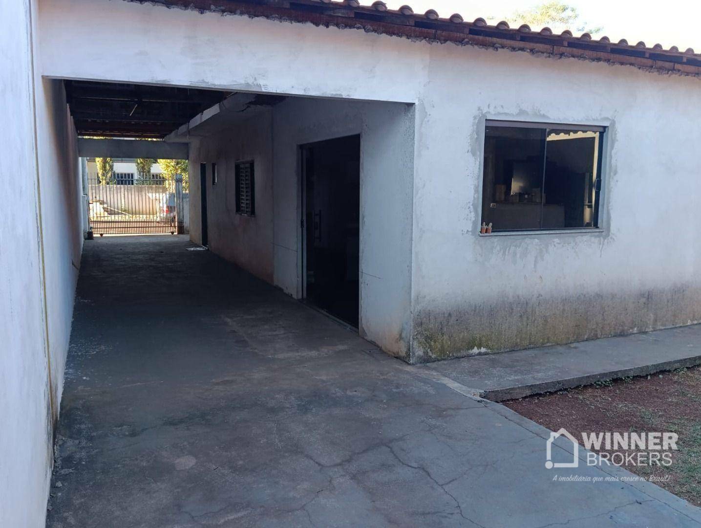 Casa à venda com 5 quartos, 220m² - Foto 7