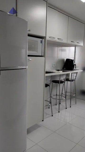 Apartamento à venda com 2 quartos, 63m² - Foto 7