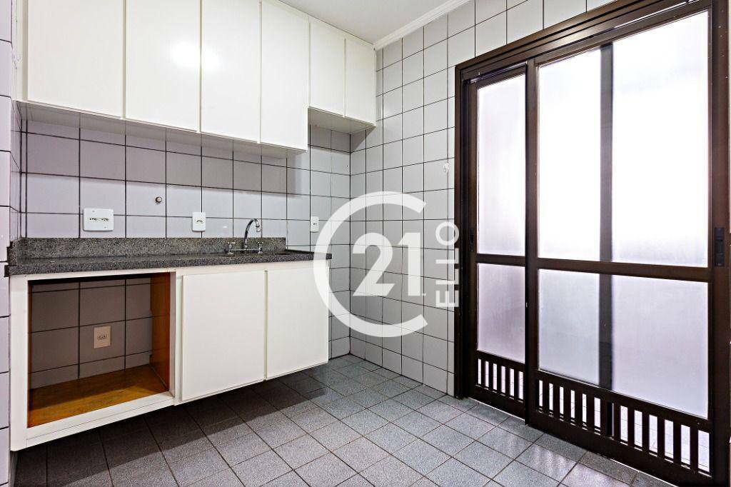 Apartamento à venda com 2 quartos, 75m² - Foto 13