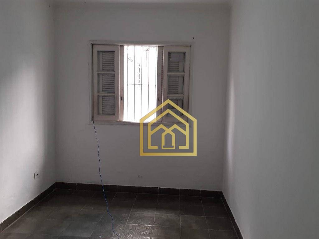 Casa à venda com 3 quartos, 220m² - Foto 27