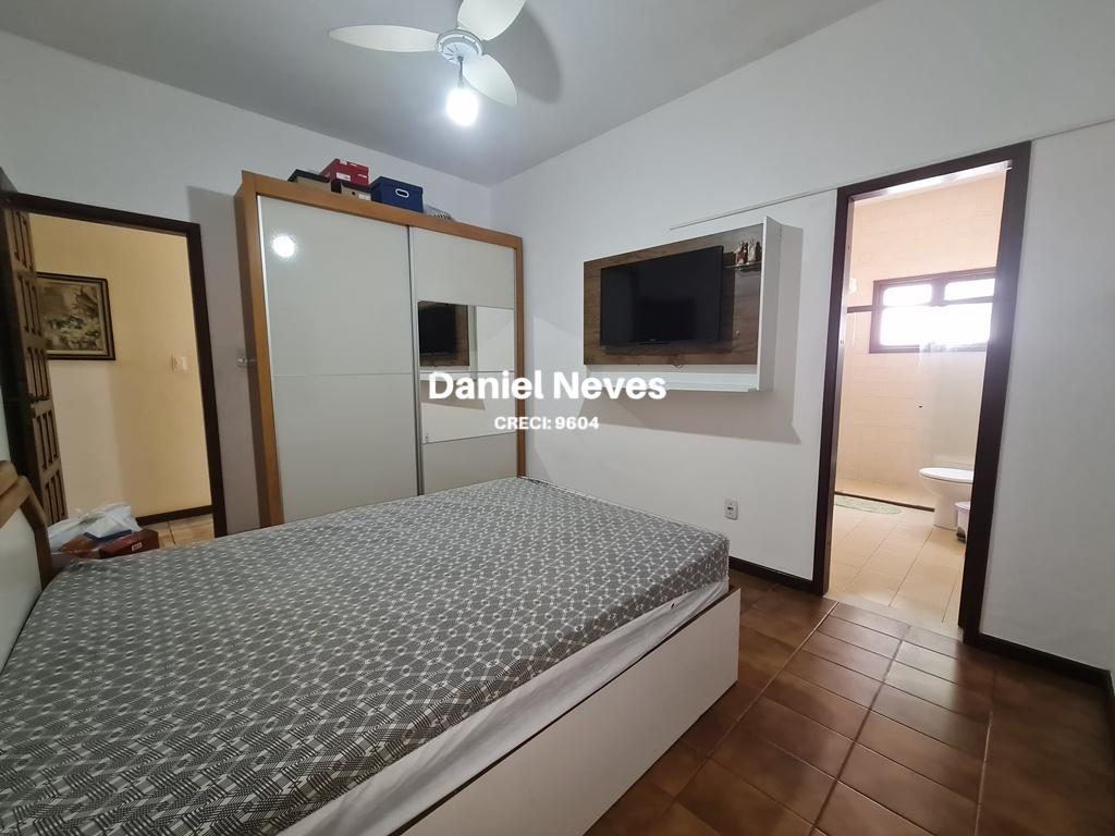 Casa à venda com 4 quartos, 309m² - Foto 22