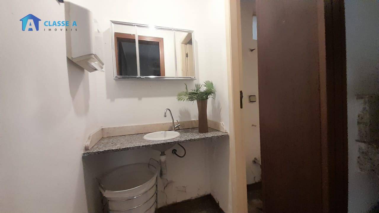 Casa à venda com 3 quartos, 200m² - Foto 10