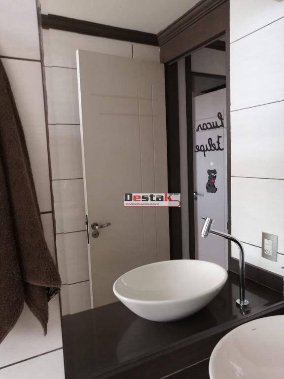 Apartamento à venda com 2 quartos, 63m² - Foto 23