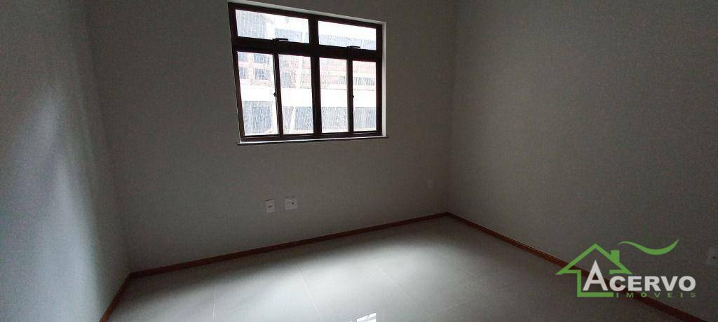 Apartamento à venda com 2 quartos, 80m² - Foto 13