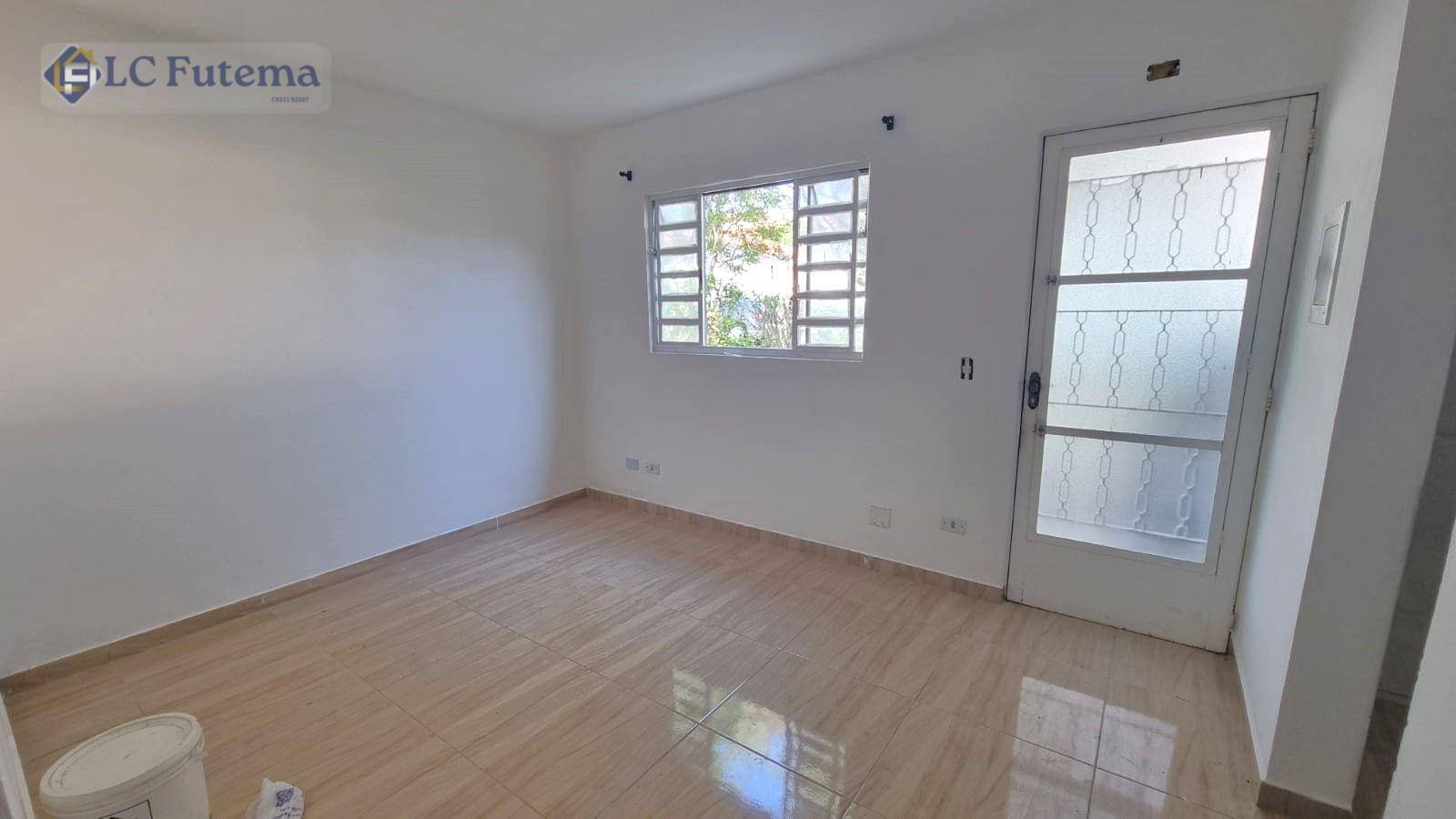 Casa de Condomínio à venda com 2 quartos, 80m² - Foto 2