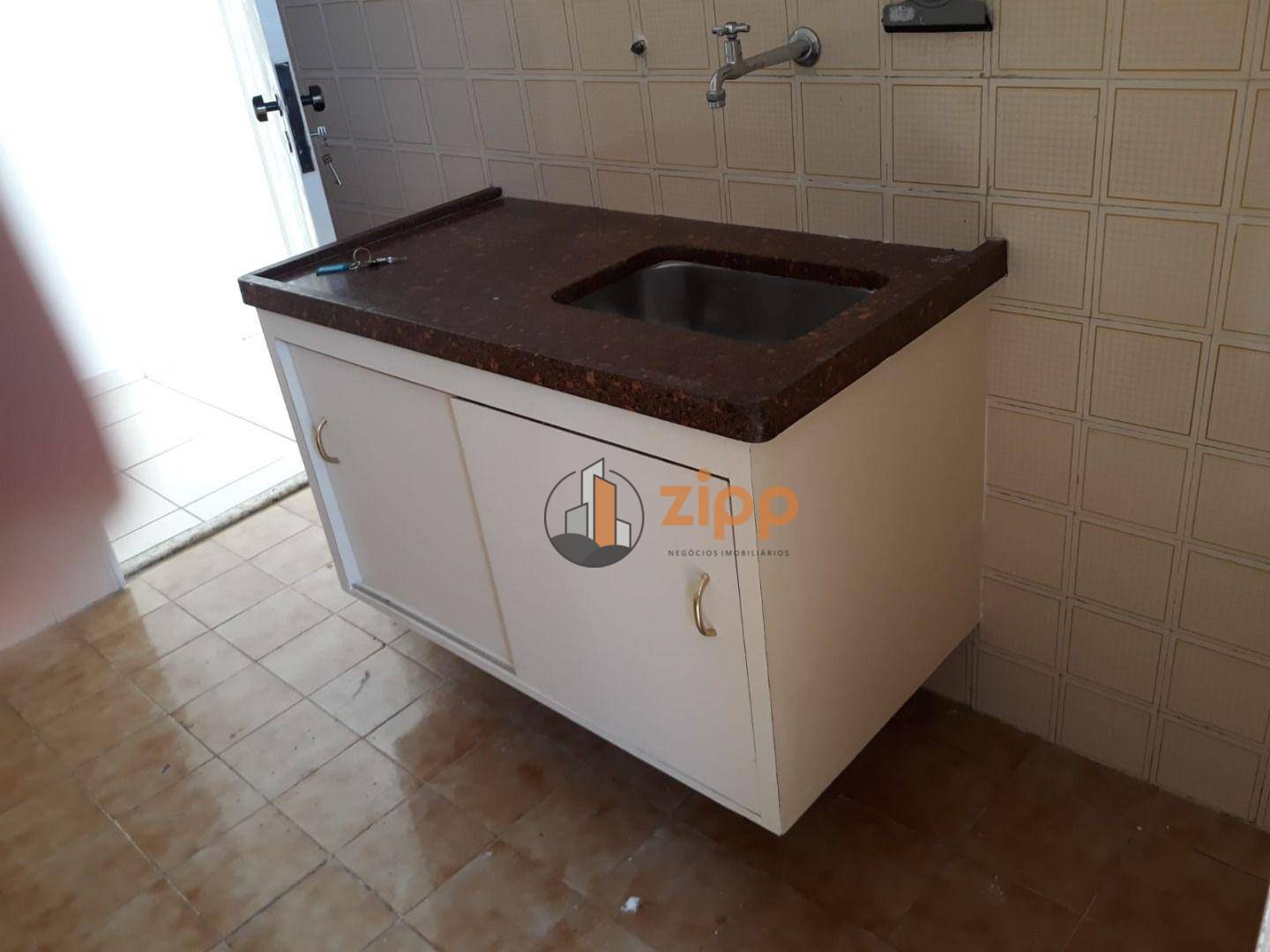 Apartamento à venda com 2 quartos, 63m² - Foto 25