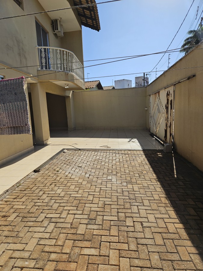 Casa à venda com 4 quartos, 196m² - Foto 27