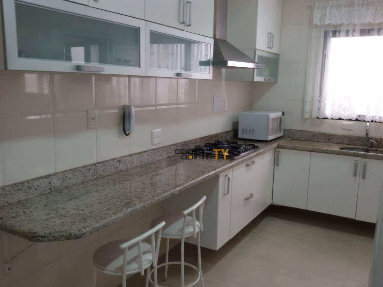 Apartamento à venda com 4 quartos, 149m² - Foto 3