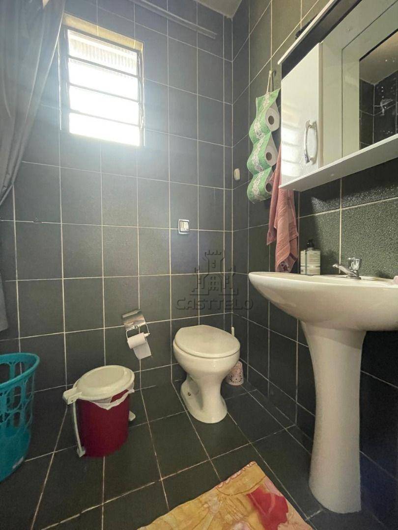 Casa à venda com 3 quartos, 147m² - Foto 16