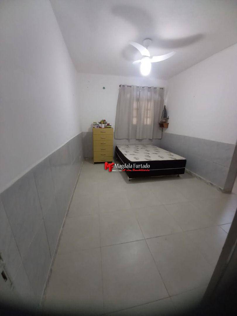 Casa à venda com 3 quartos, 155m² - Foto 14