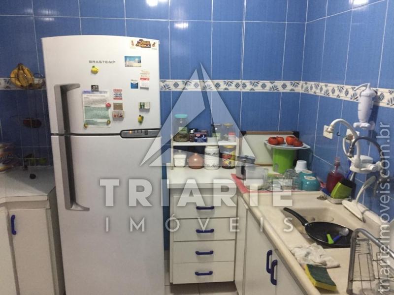 Apartamento à venda com 3 quartos, 83m² - Foto 3