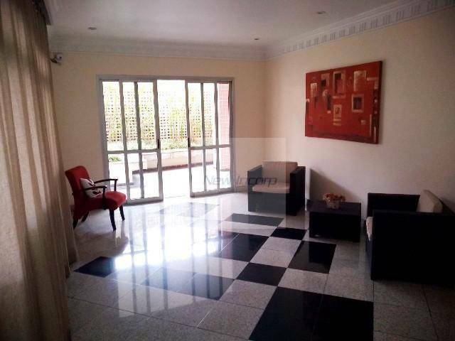 Apartamento à venda com 2 quartos, 87m² - Foto 26