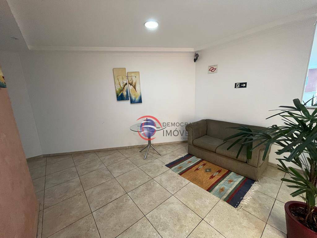 Apartamento à venda com 2 quartos, 65m² - Foto 19