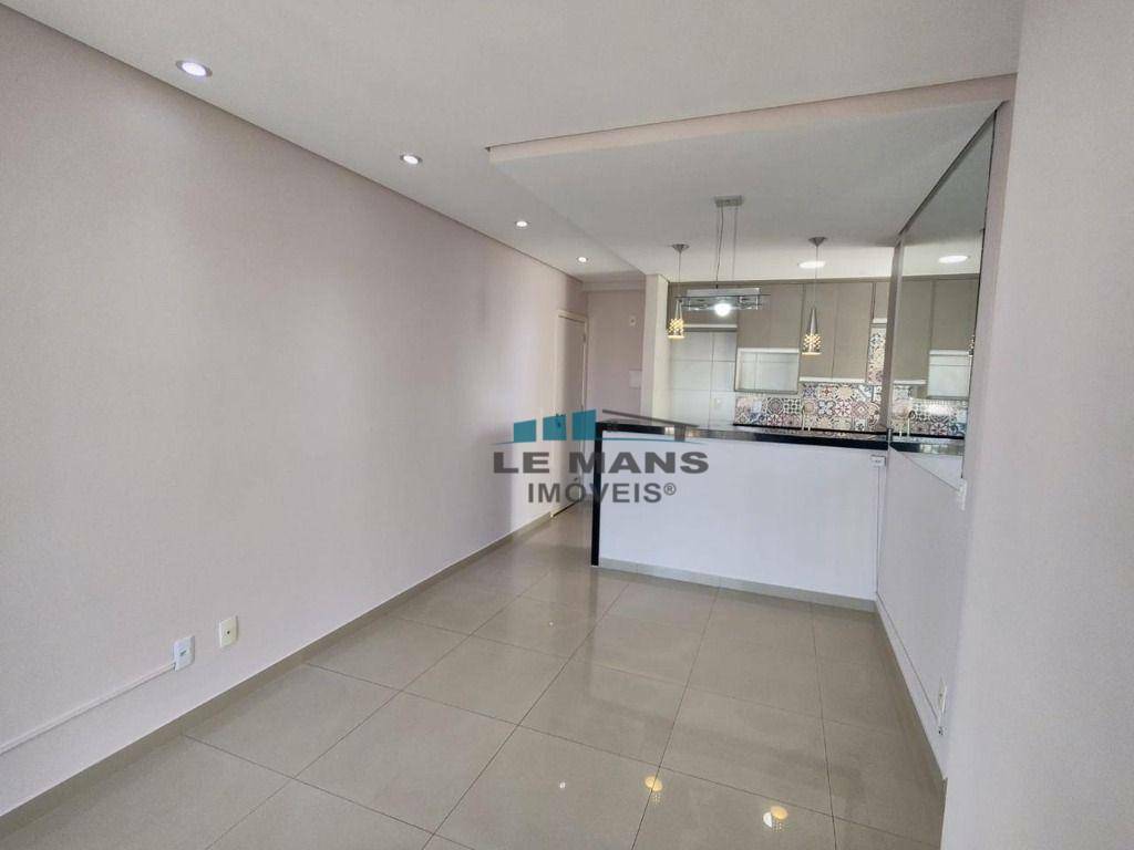 Apartamento à venda com 3 quartos, 68m² - Foto 15