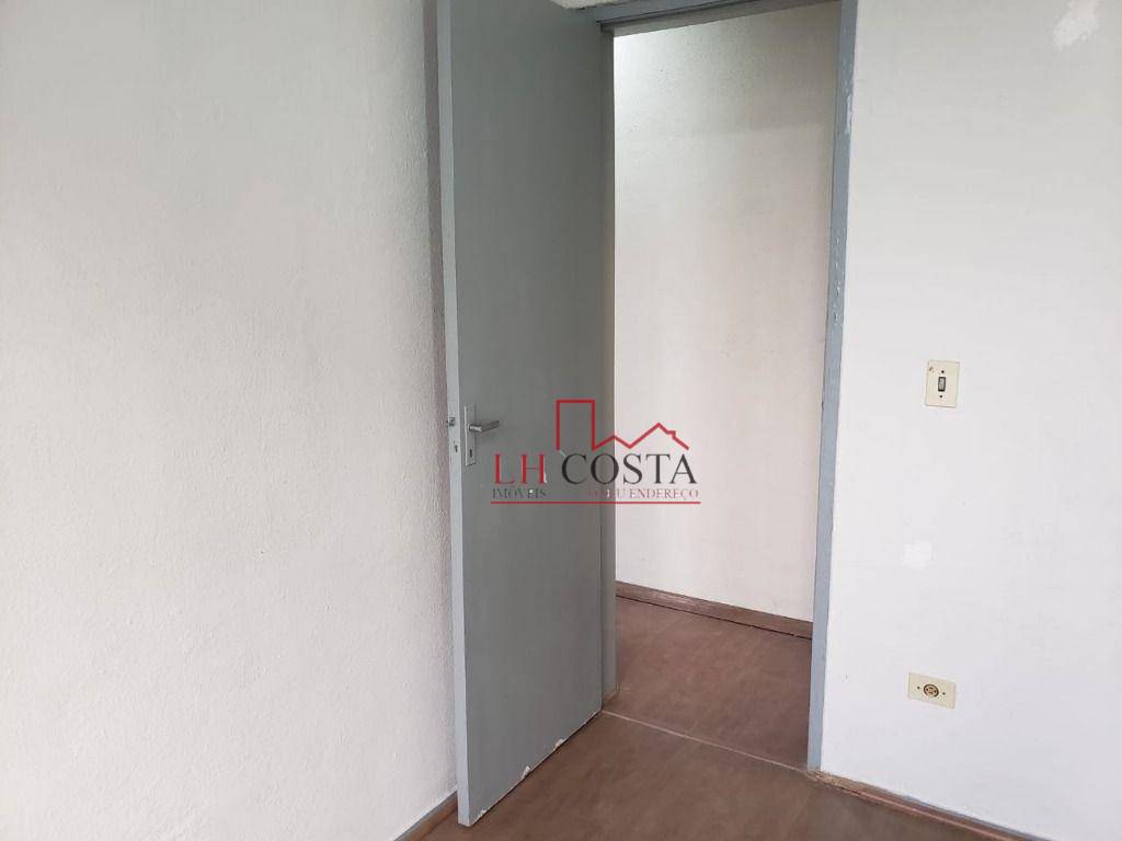 Apartamento à venda com 2 quartos, 50m² - Foto 4